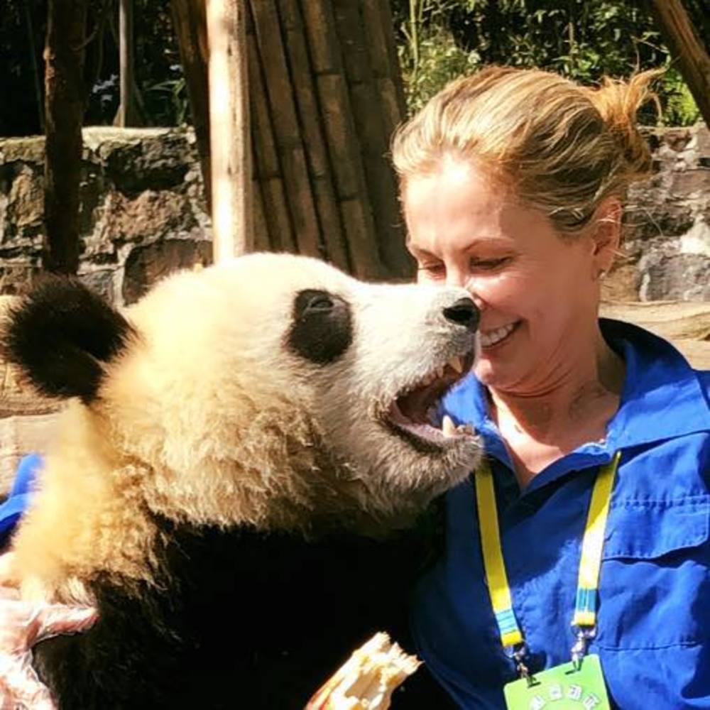 Meet your Posher, Ivona